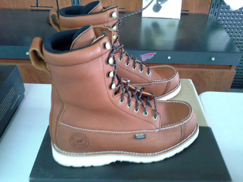 lot 639 image: Red Wing Irish Setter 894  Size 10 E2 Mens Hunt Wingshooter Boots