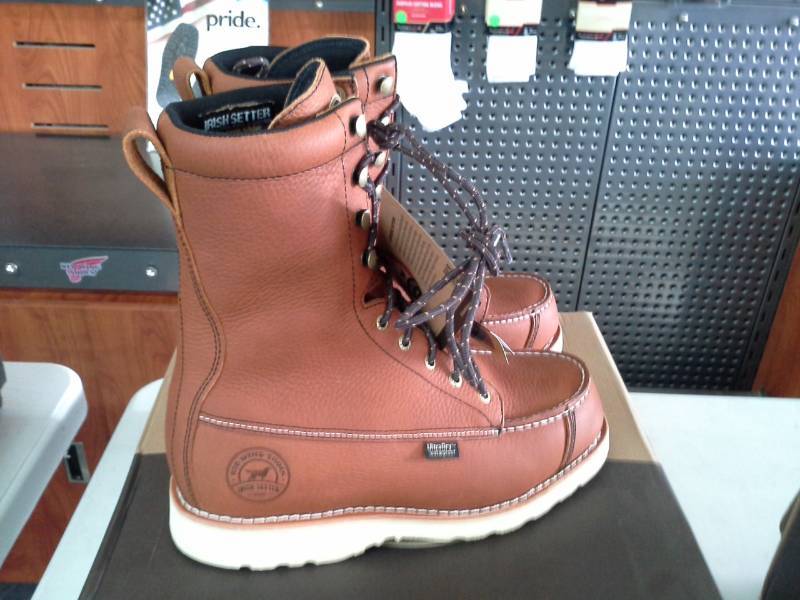 lot 672 image: Red Wing Irish Setter 896  Size 9 E2 Mens Hunt Wingshooter Thinsulate Boots