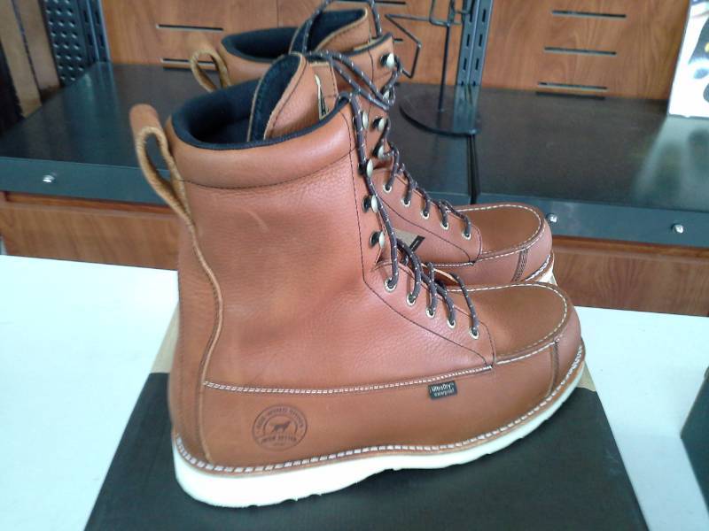 lot 687 image: Red Wing Irish Setter 894  Size 14 D Mens Hunt Wingshooter Boots