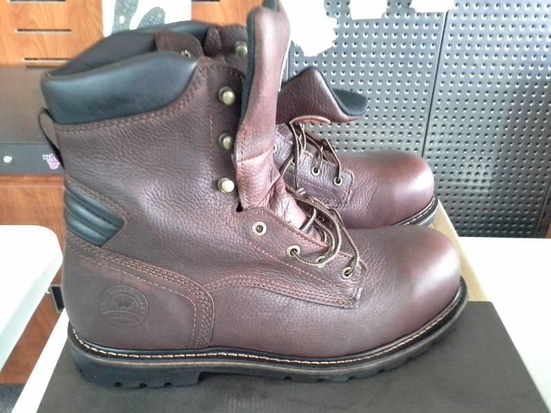 chippewa boots 5526