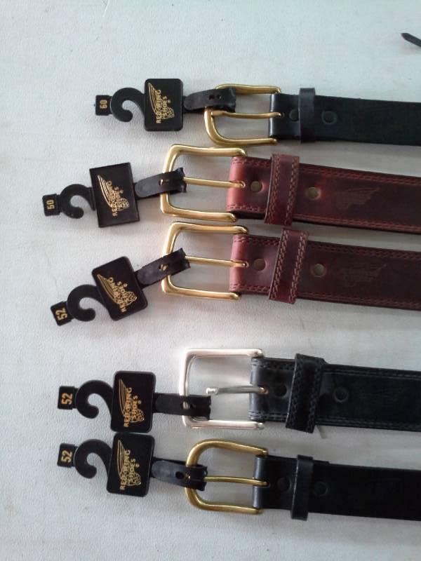 lot 827 image: Lot of 5 Red Wing Mens Leather Belts