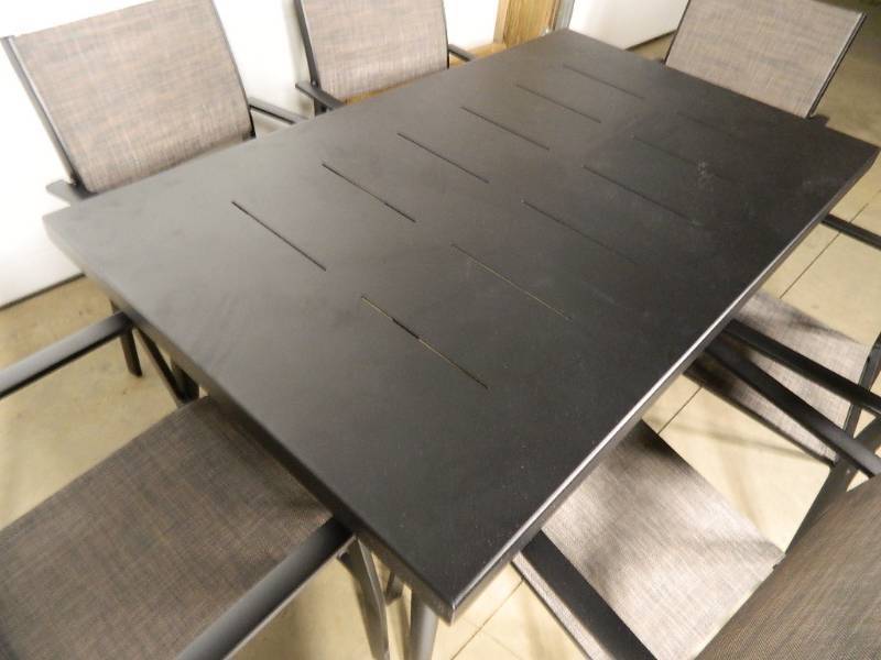 lot 3 image: New Almuminum Outdoor Dining Set