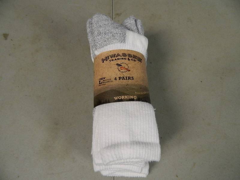 lot 19 image: New 4 Pack of Hiwasse Working Crew Socks