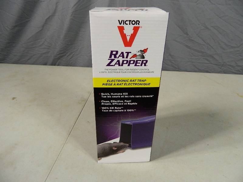 lot 20 image: New Rat Zapper