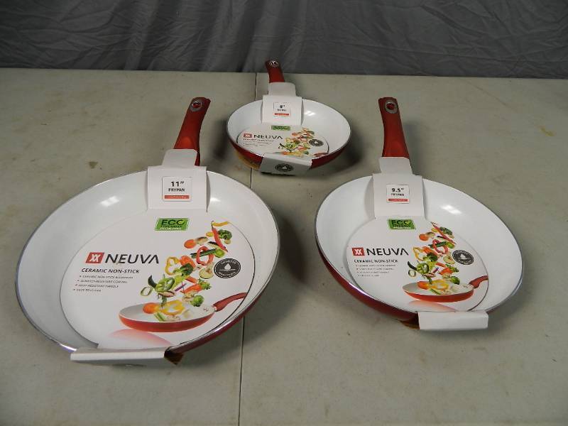 lot 39 image: 3 New High End Neuva Pans