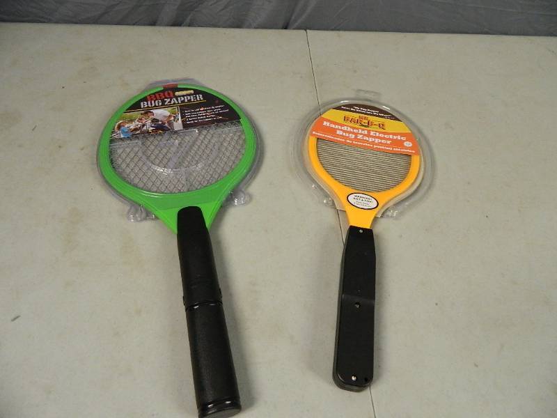 lot 45 image: 2 New Handheld Bug Zappers