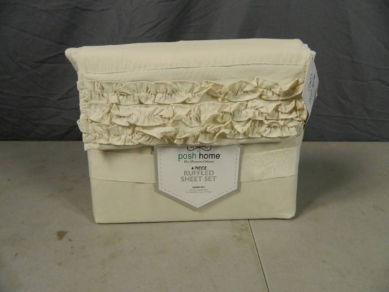 lot 46 image: New 4 Piece Queen Sheet Set