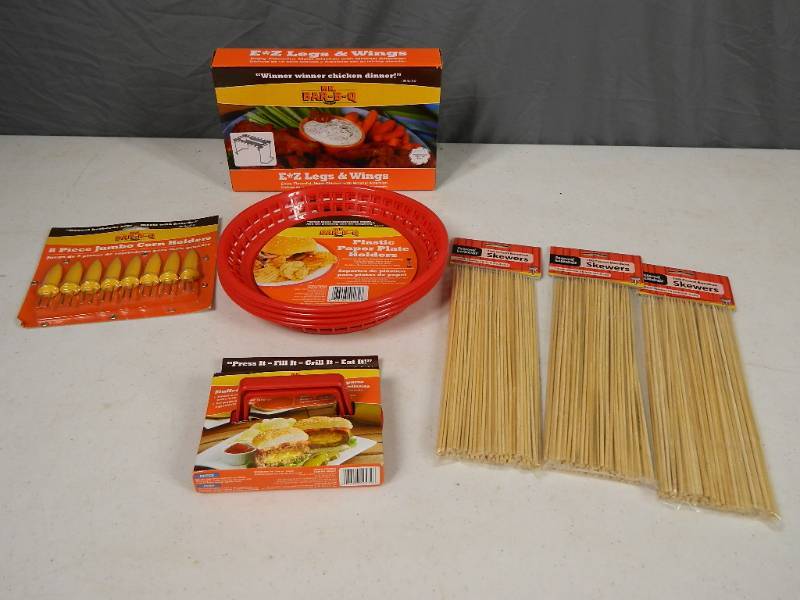 lot 155 image: New BBQ Items