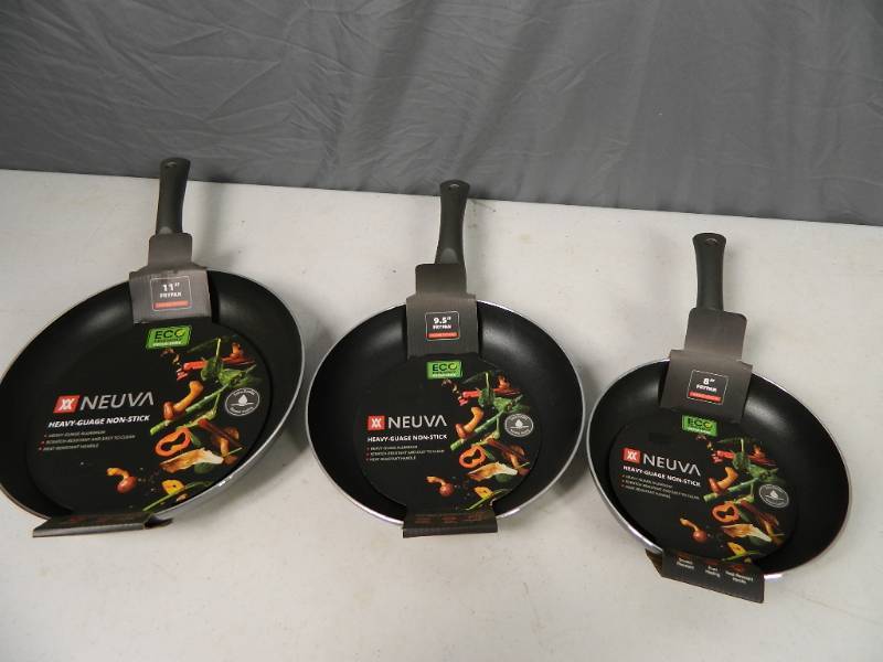 lot 193 image: 3 New Frying Pans