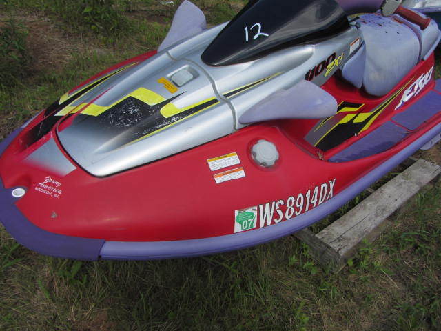 lot 12 image: Kawasaki PWC for parts
