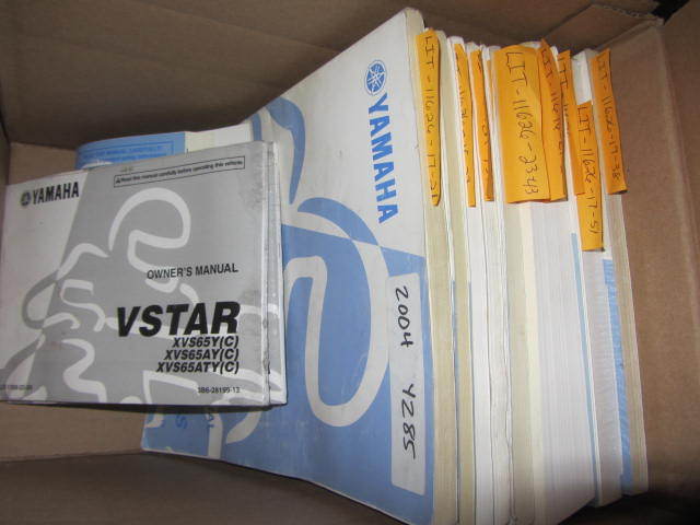 lot 99 image: Manuals