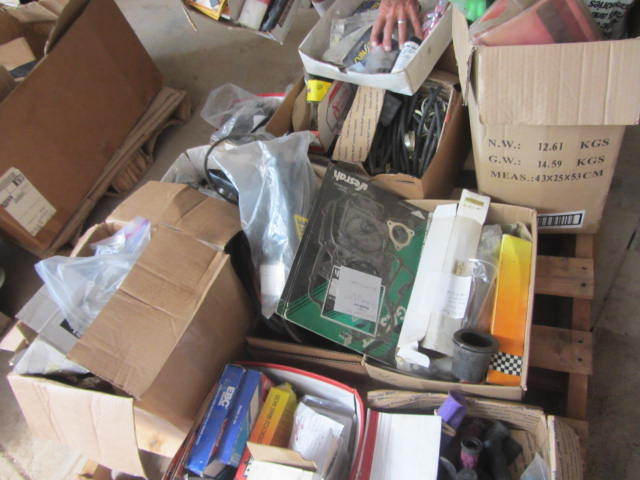 lot 147 image: Snowmobile Parts