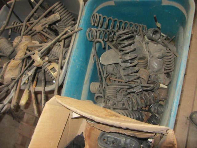 lot 150 image: Snowmobile Parts