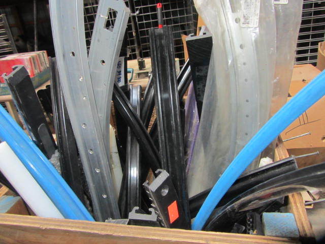 lot 160 image: Snowmobile Parts