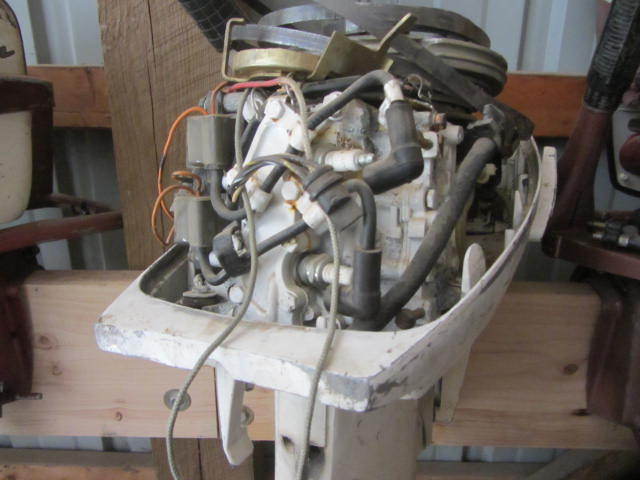 lot 175 image: OB Motors for parts