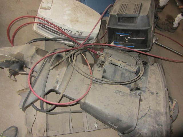 lot 181 image: OB Motor for parts