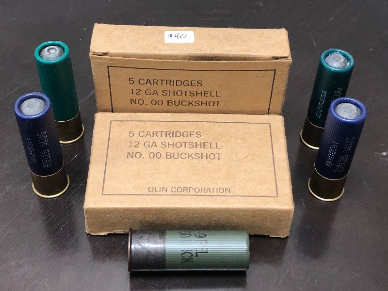 lot 40 image: (2) 5-Packs Of Military 12-Gauge Buckshot & (4) Shotshells