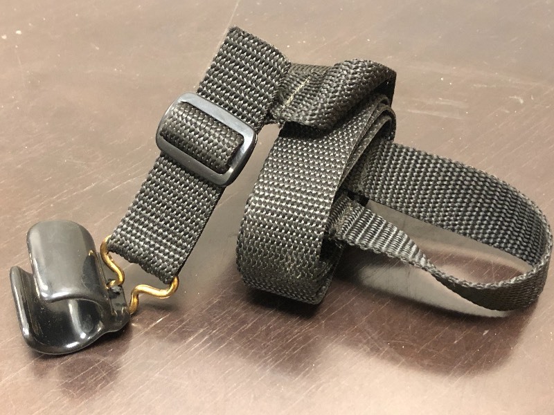 lot 28 image: Universal Shotgun Sling & Choke Tube Carrier
