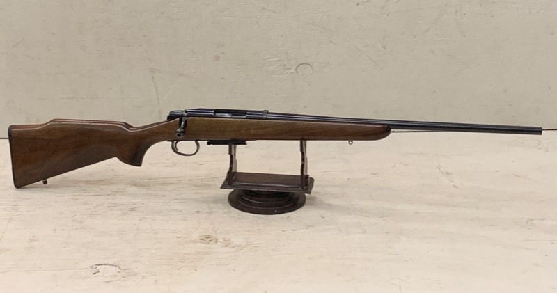 lot 10 image: Remington 788 Bolt-Action Rifle