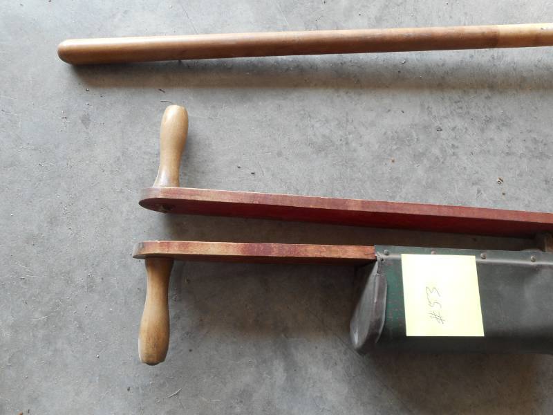 lot 53 image: Vintage Planting Tools
