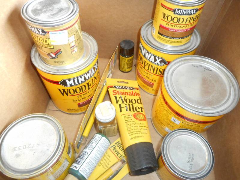 lot 22 image: Box of Assorted Stains & Fillers