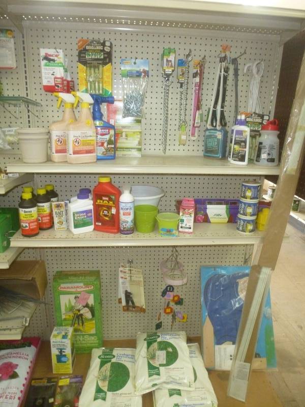 lot 6 image: Dog Collars Ortho Insect Killer