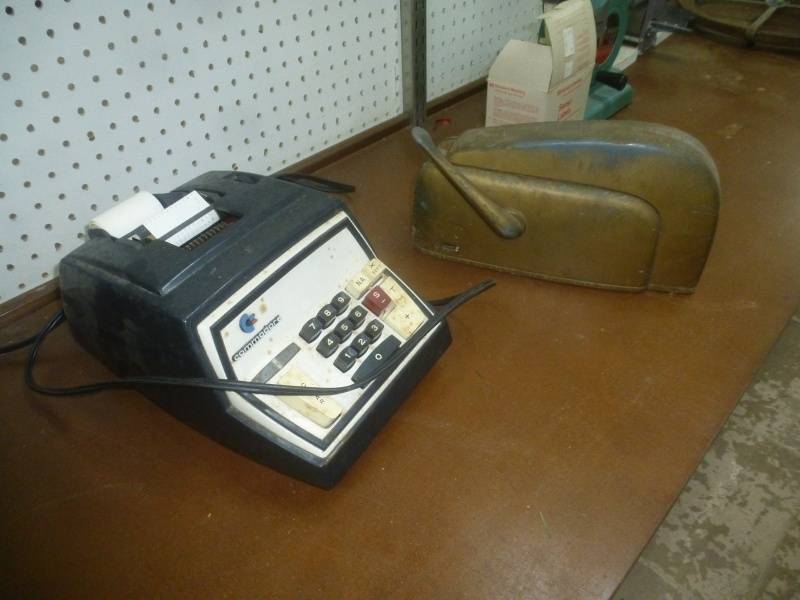lot 146 image: Antique National Price Machine & Commodore