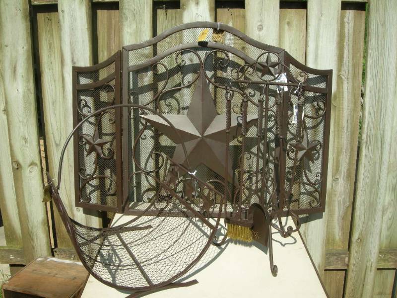 lot 11 image: Metal Star Fireplace Set, Log Basket, Fireplace Screen
