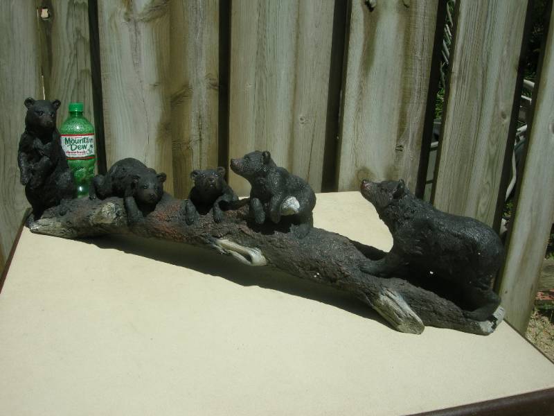 lot 37 image: Bear Crossing Figure