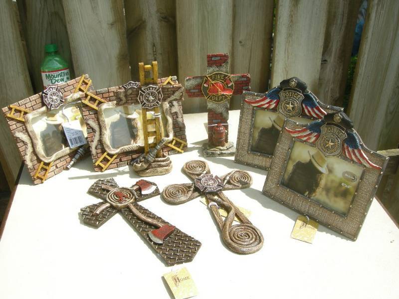 lot 50 image: PoliceFireman Crosses and Frames