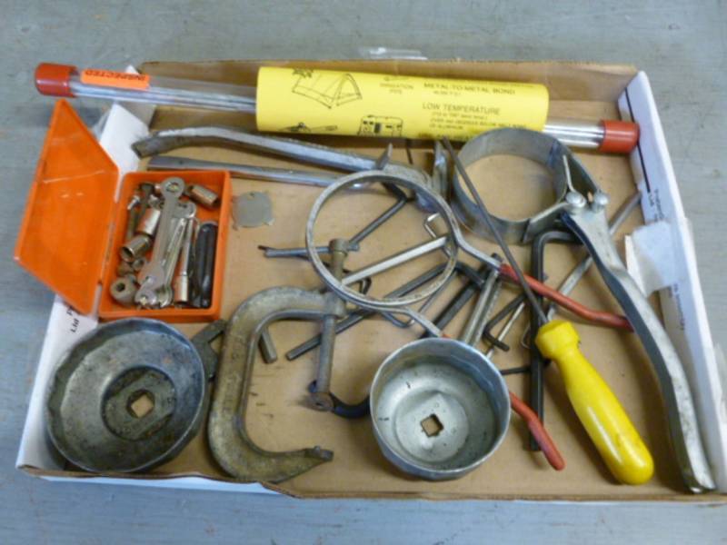 lot 22 image: Tools