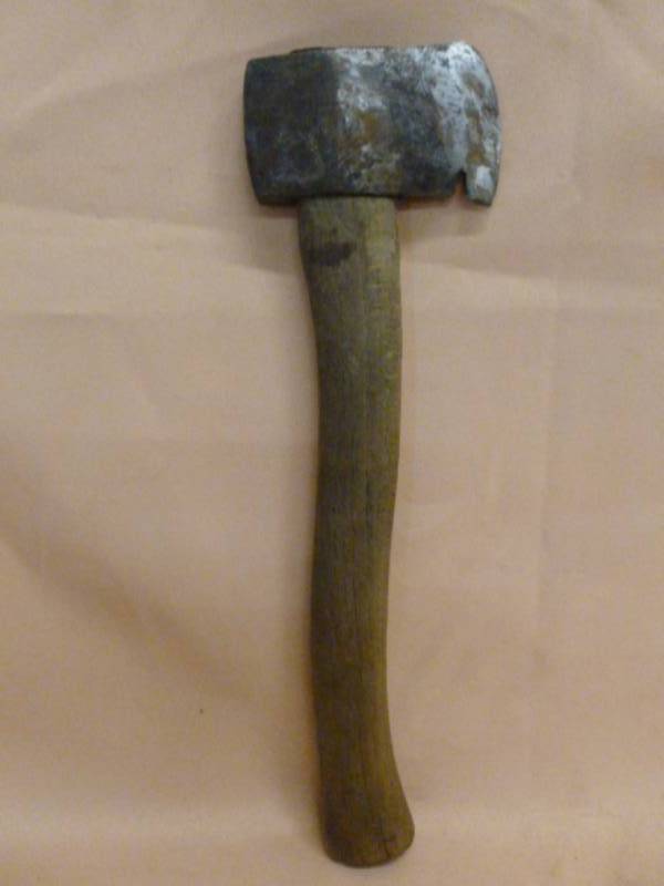 lot 26 image: Vintage Winchester Camp Ax