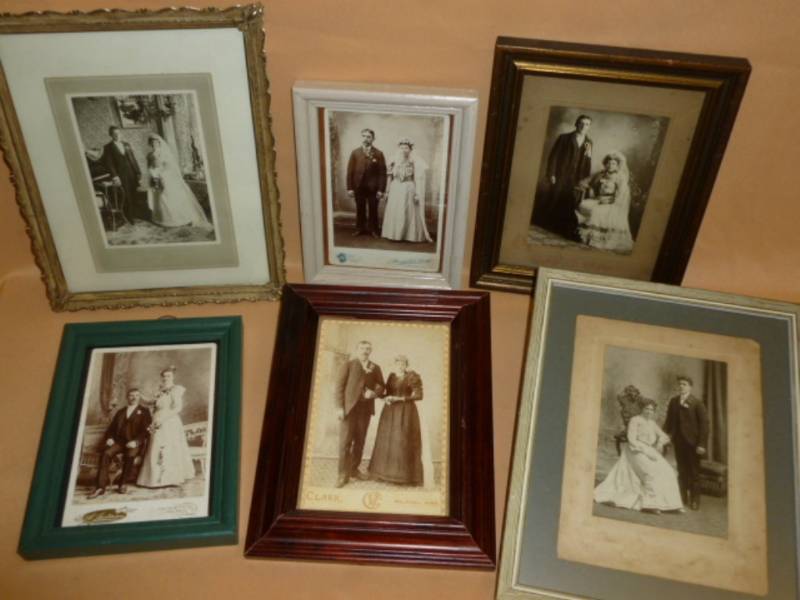 lot 34 image: Antique Pictures