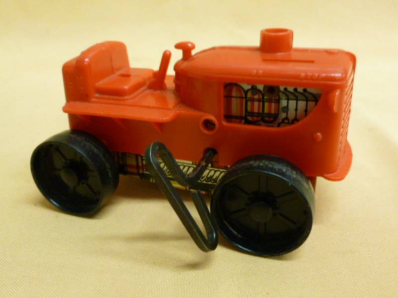 lot 49 image: Vintage Tin Toy
