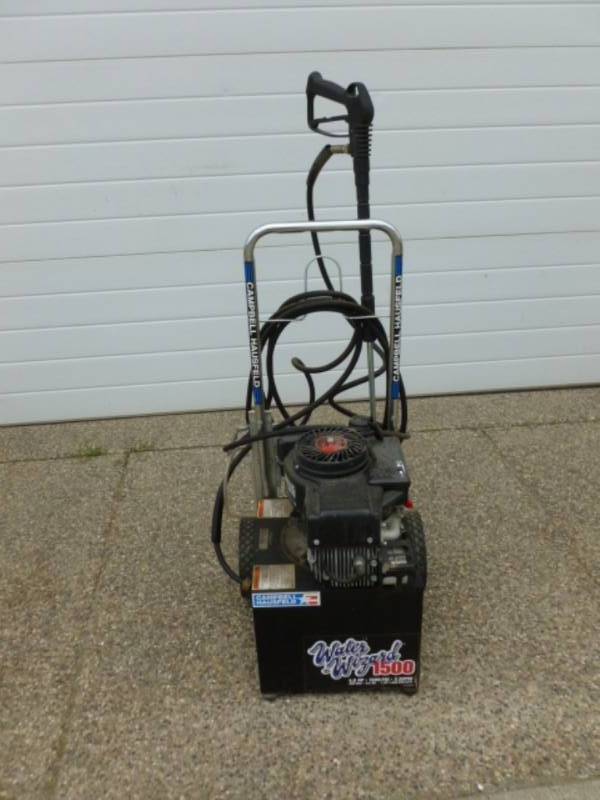 lot 87 image: Gas Pressure Washer