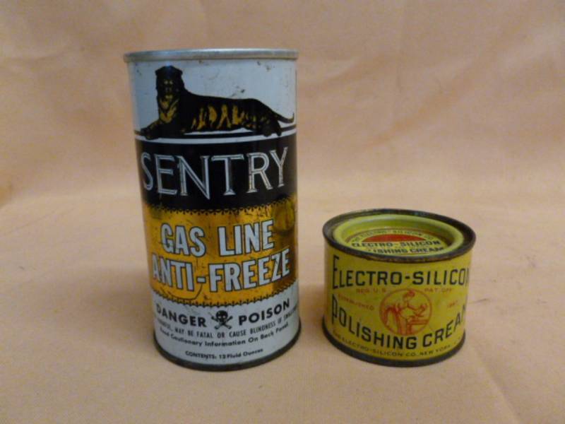 lot 122 image: Vintage Metal Containers