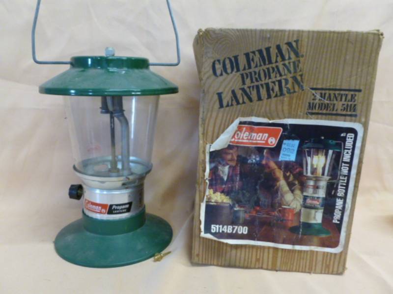 lot 124 image: Coleman Lantern