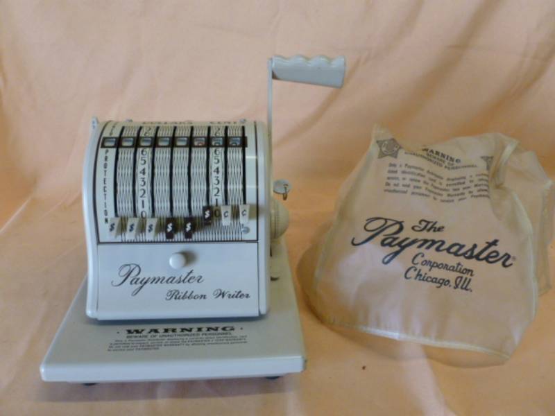 lot 155 image: Vintage Paymaster