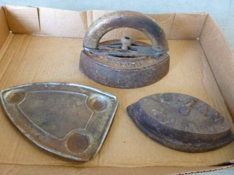lot 173 image: Antique Sad Irons