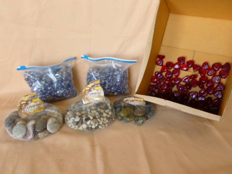 lot 177 image: New Aquarium Rock
