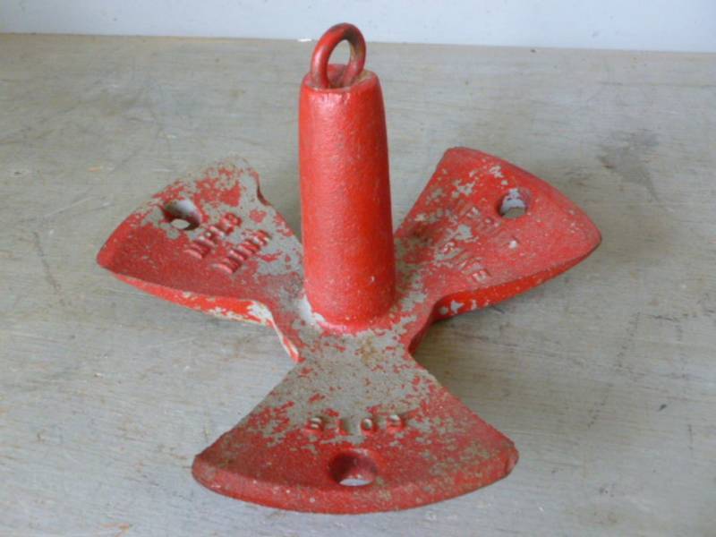 lot 250 image: Boat Anchor