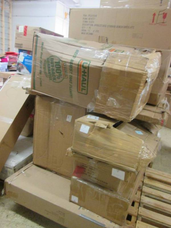 lot 10 image: Pallet of Furniture Damaged or Mis...