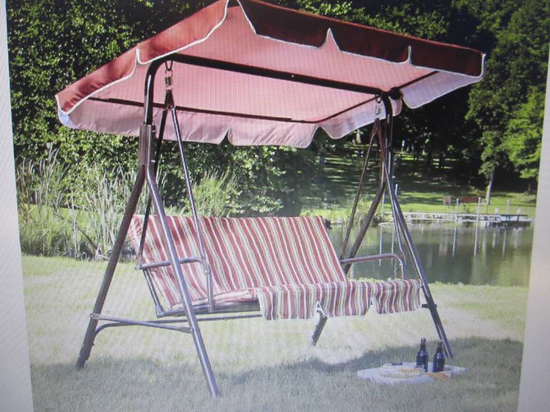 lot 40 image: Striped Lawn Swing open box Retail ...
