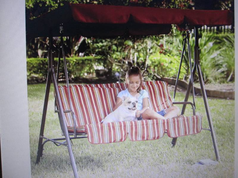 lot 57 image: Striped Lawn Swing open box Retail ...
