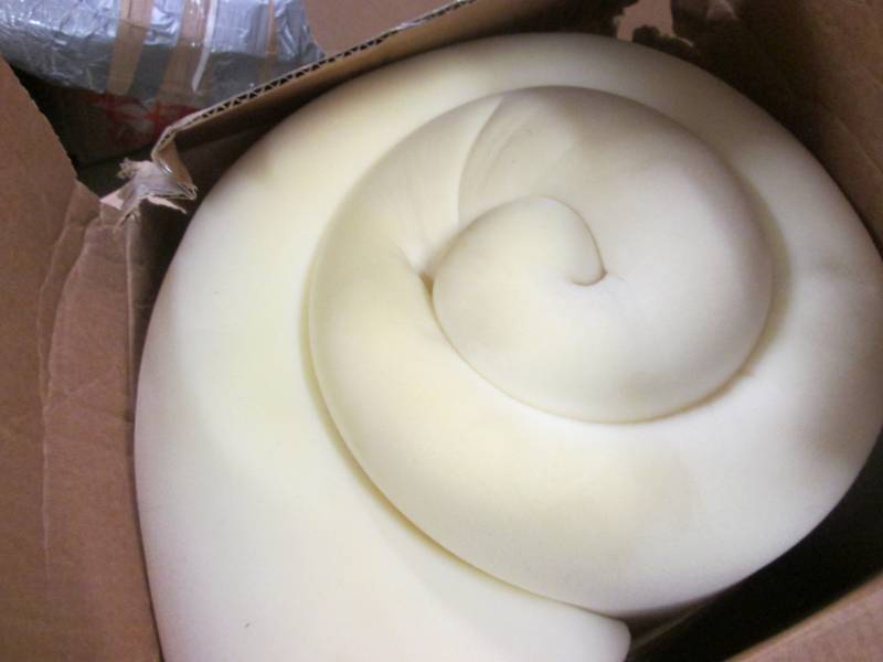 lot 69 image: Sleep Connection 3 inch Memory Foam...