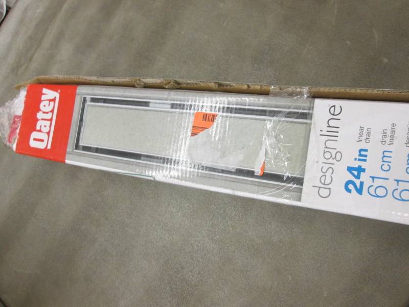 lot 123 image: Oatey Designline 24 in. Stainless S...