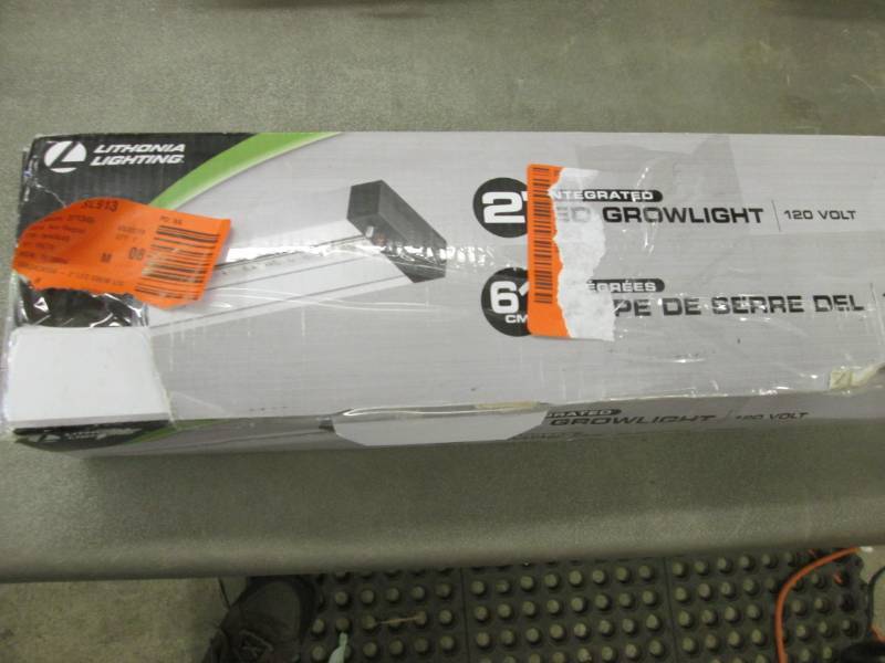 lot 131 image: Lithonia Lighting 2 ft. 29-Watt Sil...