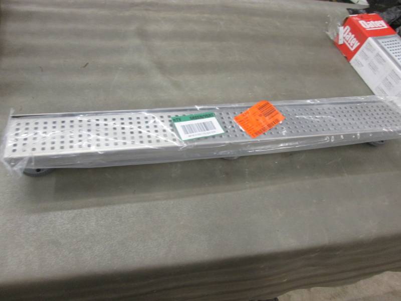 lot 170 image: Oatey Designline 28 in. SS Linear D...