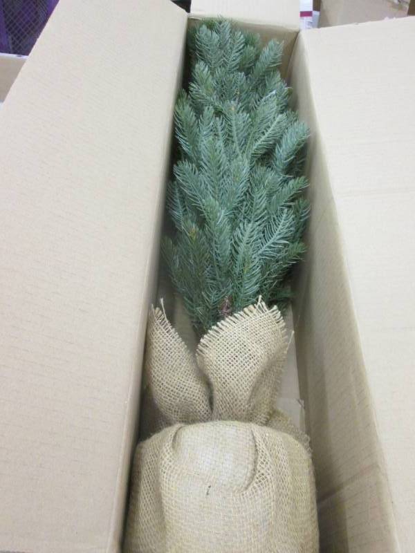 lot 180 image: National Tree Company 36 in. Norweg...