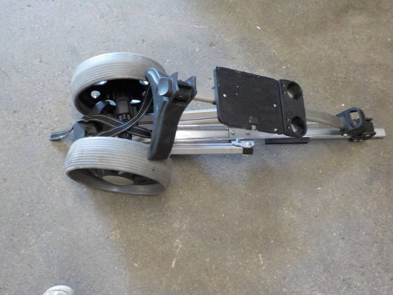 lot 24 image: Cart for Carrying Golf Clubs...